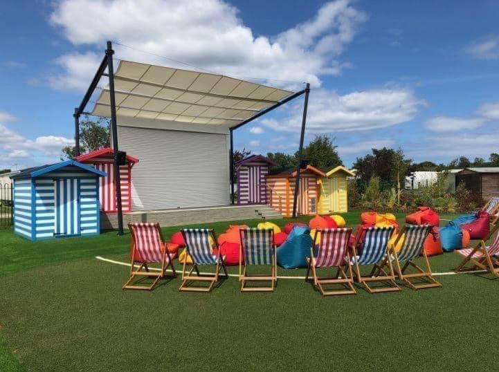 Golden Sands Beach Activities Sea Holiday Relax Mablethorpe Exteriér fotografie